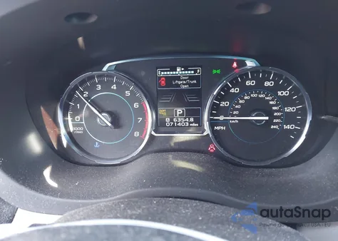 2017 Subaru Forester 2.5I Premium z USA, uszkodzony, nr VIN JF2SJAGC0HH461547